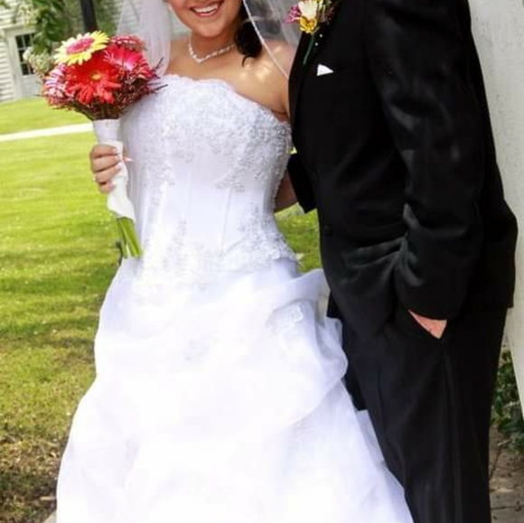 Organza Corset with Beaded Lace Appliques - Picture 2 of 4